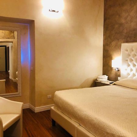Luxury Apartment Frattina 34 Anelli Рим Екстериор снимка